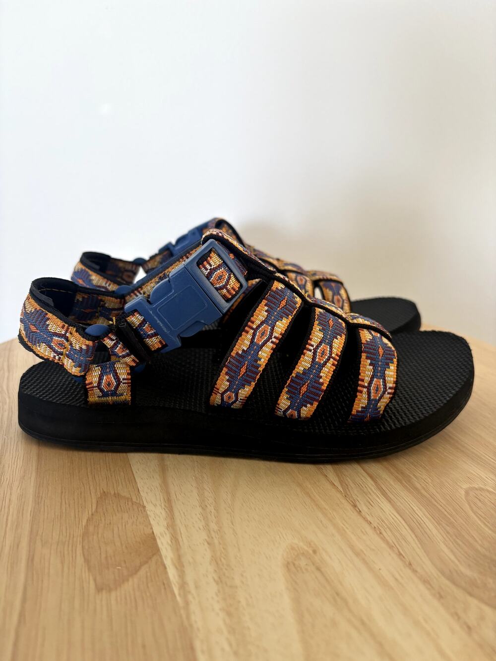 Teva Original Dorado Gladiator Sandals Women's Size 5 Blue Orange Aztec Webbing